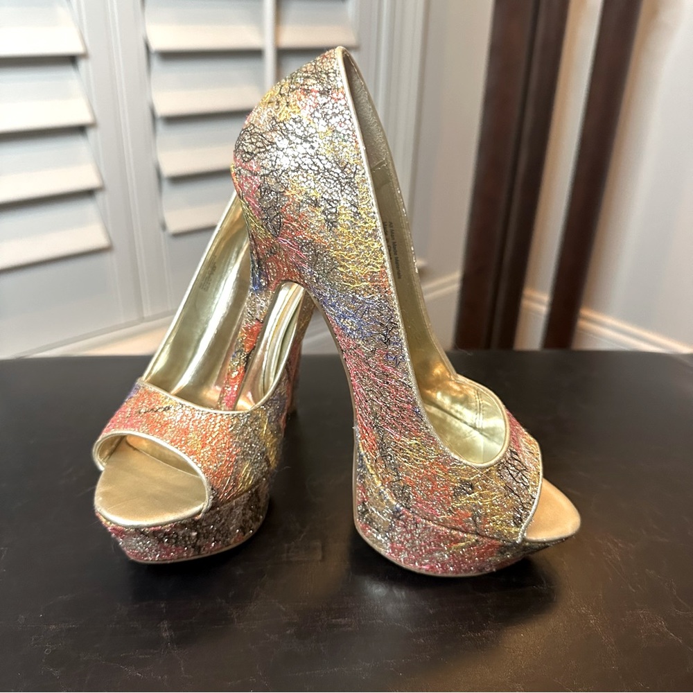 👠Carlos Santana Multicolored Gold Glitter Stilettos Sz 7M